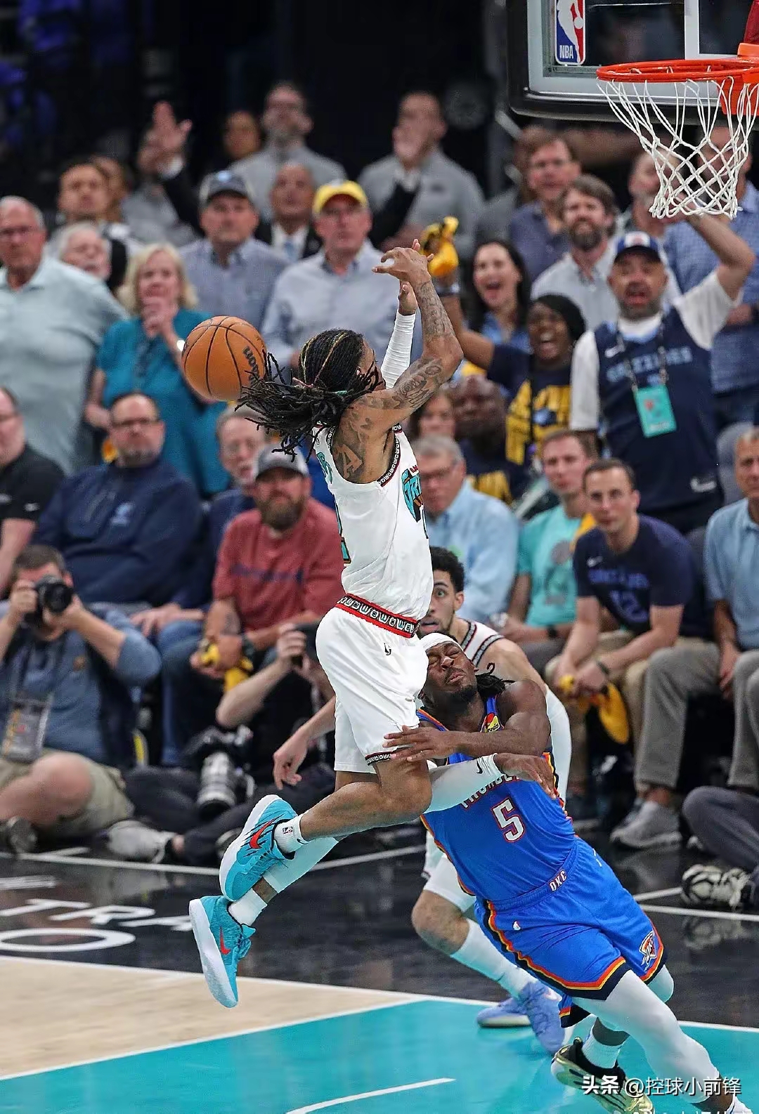 关键时刻突围战来临;波尔图围绕NBA总决赛伤情更新;底气十足;年轻球员得到机会的简单介绍 关键时刻突围战来临;波尔图围绕NBA总决赛伤情更新;底气十足;年轻球员得到机会的简单介绍